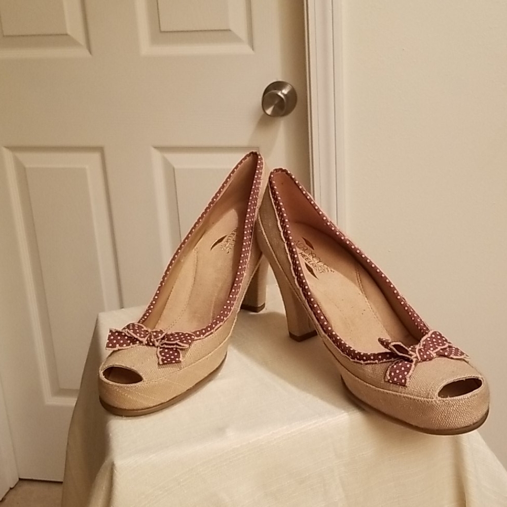 Aerosoles Heelrest Pumps